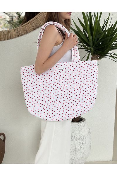 Batekso Beach Bag - Red Heart Pattern