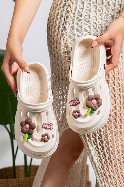 lucky shoes Comfortable Patterned Daily Use Hospital Doctor Slippers