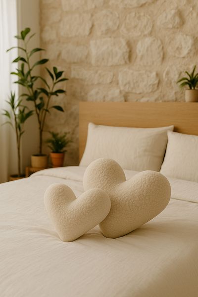 sevaradekor Teddy Heart Pillow Plush Heart Pillow Heart Pillow Children's Pillow Large Size