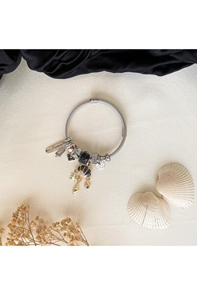 HEDİYEBOHÇAM Model Black Sea Shell And Heart Charm Steel Bracelet Silver Color