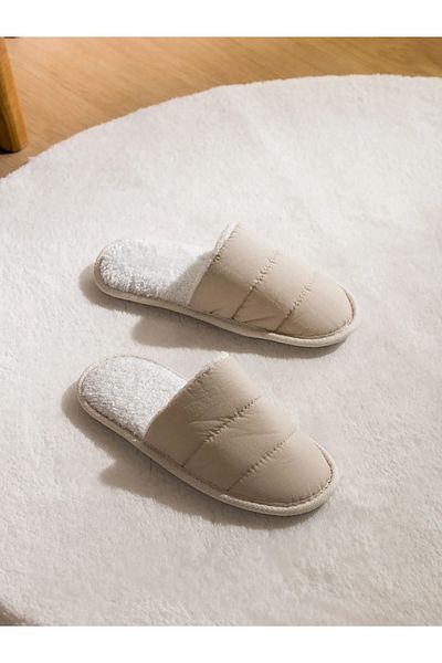 LC Waikiki LCW STEPS Γυναικείες παντόφλες εσωτερικού χώρου με σχέδιο εκρού AS