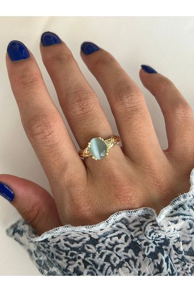ringbox Ice Blue Ring with Cat's Eye Stone