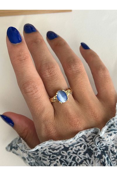 ringbox Blue Ring with Cat's Eye Stone