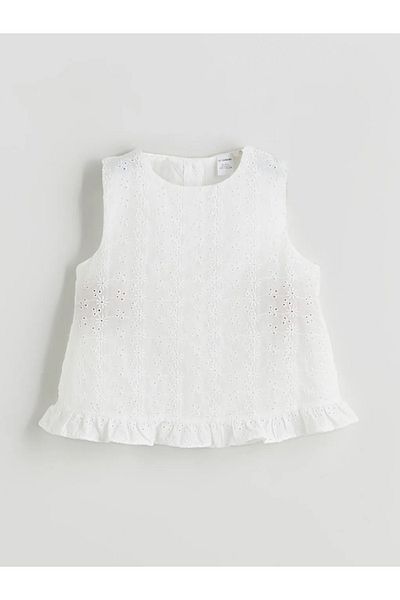 LC Waikiki Lcw Kids Ecru Embroidered Girl's Blouse and Shorts 2-Piece