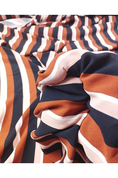 Kumaş Parça 100% Viscose Red Brown Black Ecru Colors Thin Woven Width: 140
