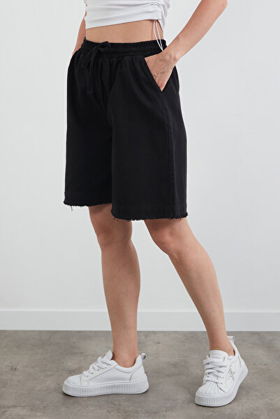 Fulla Moda Beli Bağlamalı Püsküllü Gabardin Şort