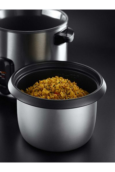 RUSSELL HOBBS 700W Rice Cooker