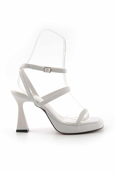 Bambi White Women's Classic Heeled Shoes K05215163909