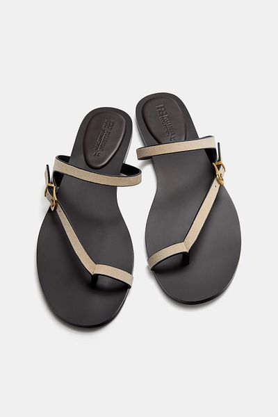 Pull & Bear Strappy flat sandals