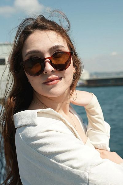 Tonny Black Women's Coffee Soft Retro Round Sunglasses