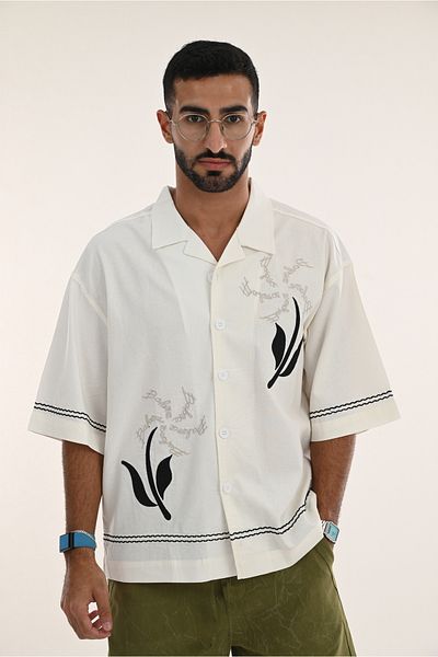 SWAG SA Summer shirt with distinctive and unique embroidery and short sleeves