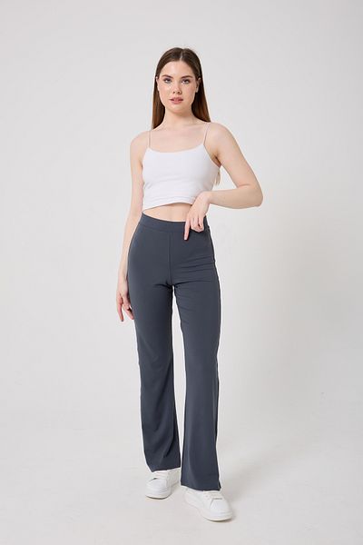 Miss couture Spanish Leg Lycra Pantalon. Made of High Belt Structure and Full Flexible Fabric.