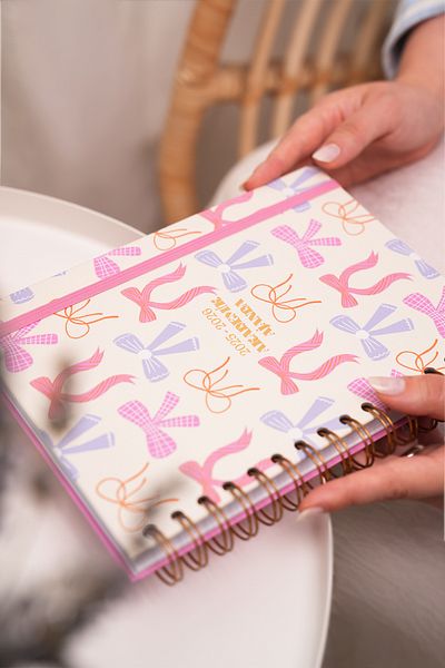 Matt Notebook 2025-2026 A5 Ακαδημαϊκό Σημειωματάριο Σπιράλ 15x21 cm - 17 μηνιαίοι φιόγκοι
