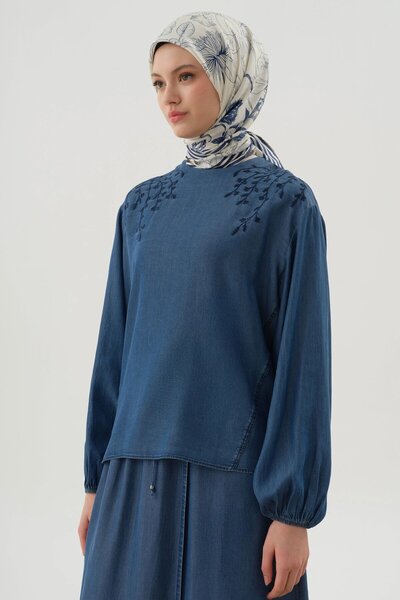 Tuğba Nakışlı Bluz - İndigo