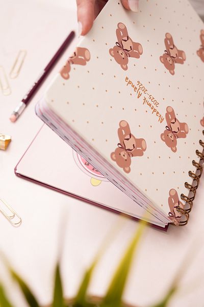 Matt Notebook 2025-2026 A5 Ακαδημαϊκό Ημερολόγιο Σπιράλ 15x21 cm - 16 μηνών - Με Σελίδες Προσομοίωσης