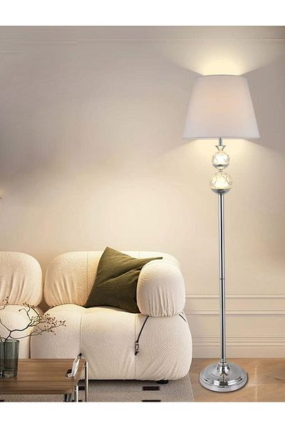 DEC14 Floor lamp with an elegant and modern design, silver color
