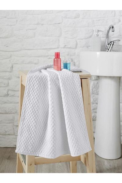 Karna Home Cotton Jacquard Checkerboard Patterned Bath Towel 70X140