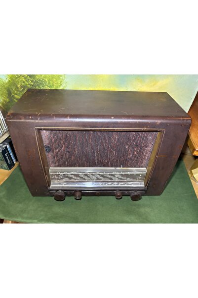 tayfuntufan antika koleksiyon Dekorluk antika radyo 46 cm 32 cm 20 cm ölçüler...