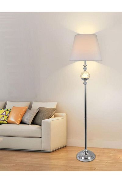DEC14 Floor lamp with an elegant and modern design, silver color