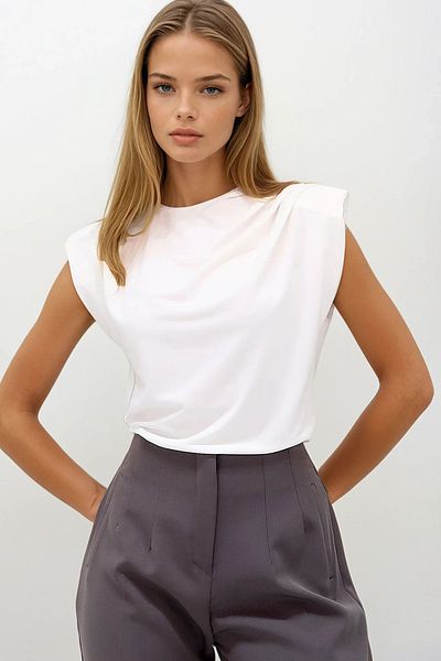 VAGGON Women's White Crew Neck Padded Sleeveless Sandy Blouse Prmx13491