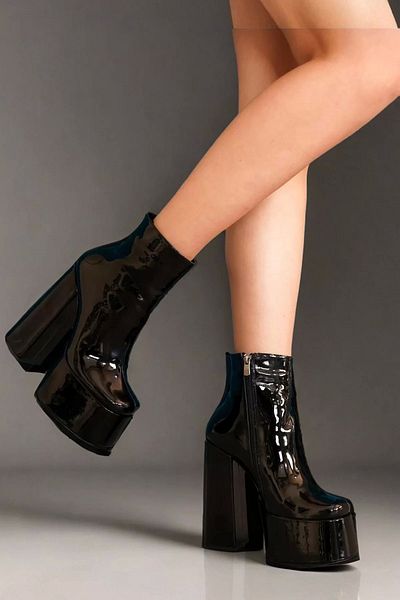PayBuy Women's Zippered High Platform Heeled Boots Modern Stylish Design