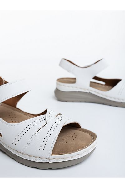 Kalapod Women's white sandals made of organic leather Dasora