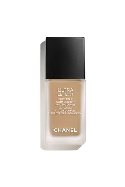 Chanel Ultra Le Teint Fluide Foundation Ultra Hold, Comfort