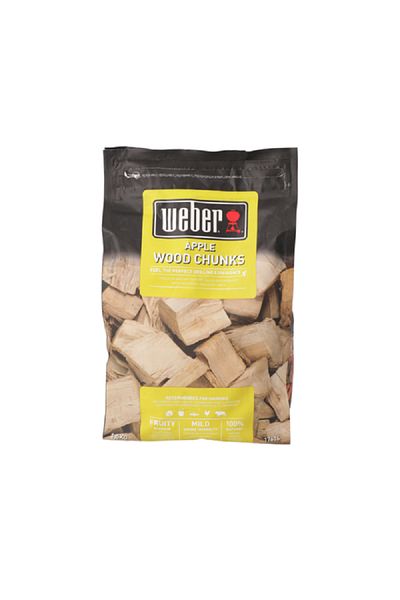 WEBER Subtly Sweet Fruity Flavour Natural Apple Wood Chunks Brown 1.5kg