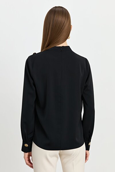 Nihan Omzu Düğmeli Şık Bluz Siyah