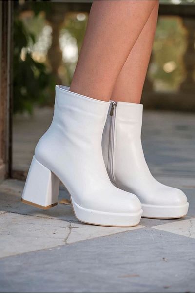 PayBuy Stylish Design Thick Heel Platform Boots Stylish and Elegant Evening Dress Shoes