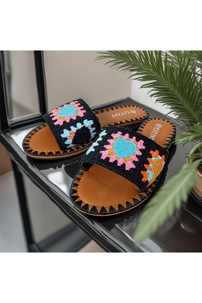 OEM Women's slippers with crochet pattern, made of textile material, 1133black