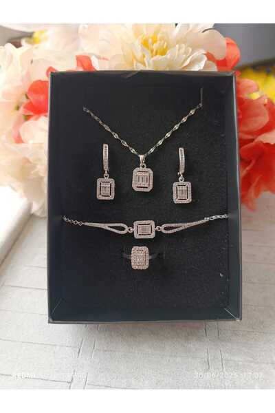 HKN AVM ACCESSORİES Çelik Kararmaz Gümüş Renk Baget Bileklik Kolye Küpe Yüzük Yılbaşı 14 Şubat Sevgililer Günü Hediyesi