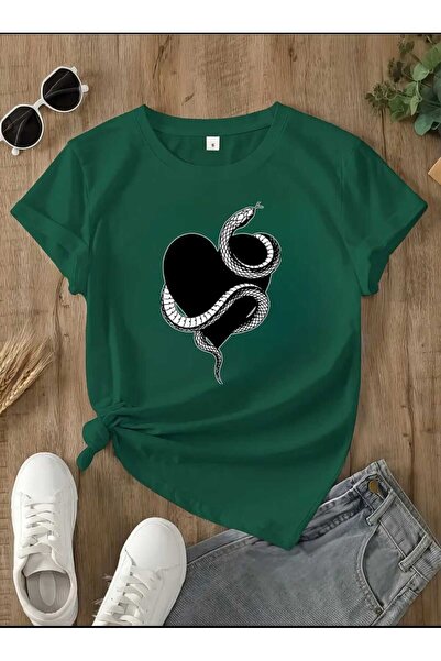 caddekombin Yılan Kalp Grafik Baskılı Pamuk Penye Yeşil Tişört