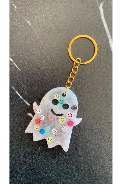 MISS GOLDEN White Smile Sequin Decorated Gold Accessory Ghost Shape Keychain Handmade Epoxy Gift