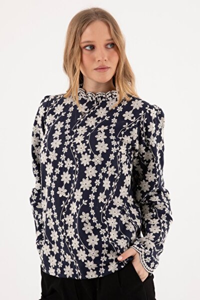 By Mare Style Garland-Lacquered Pure Cotton Navy Blue Blouse