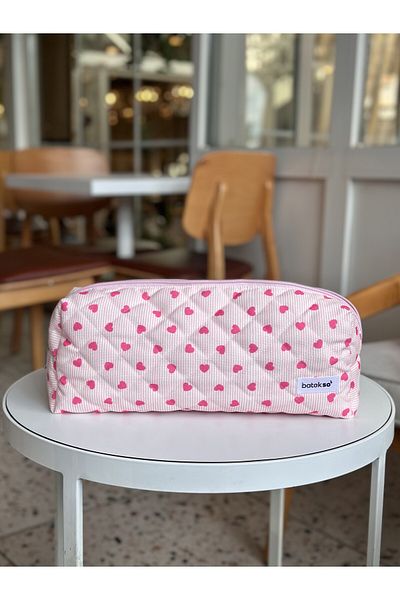 Batekso Travel Case for Crispy Heart Pattern Hair Styler - XL Size