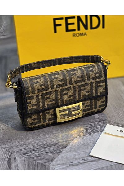 Gifts Shoulder bag - Fendi canvas size 20