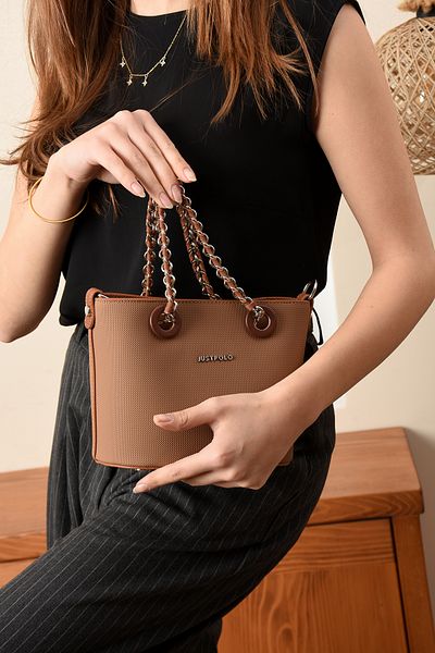 Just Polo Women's Chain Strap Medium Size Crossbody Bag