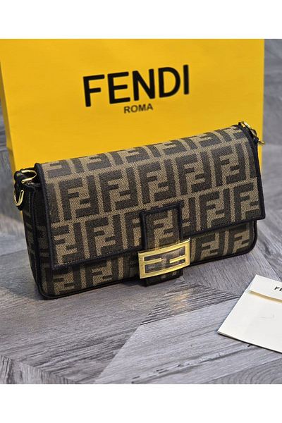 Gifts Shoulder bag - Fendi canvas size 27