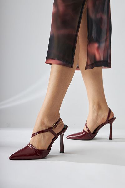 Limoya Marta Burgundy Patent Leather Closed Toe Women's Heeled Shoes