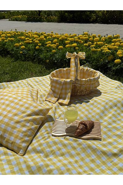 AYDER HOME Picnic Set Yellow Large Pitikareli Basket 6 Piece Picnic Set