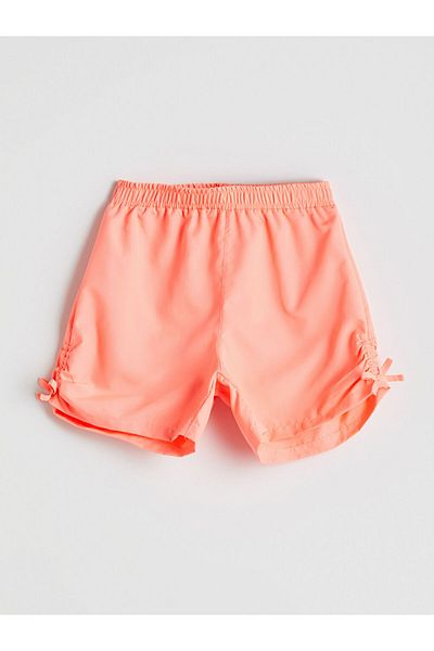 LC Waikiki New Season Elastic Waist Quick Dry Girls' Sea Shorts - S5Cy10Z4