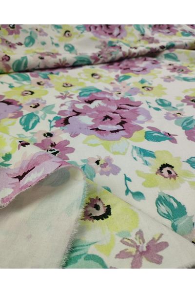 Kumaş Parça Cotton Satin with Flowers on White (Width 140 cm X Length 175 cm)