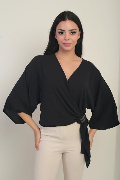 By Saygı Γυναικεία κοντή μπλούζα Ayrobin με διπλό γιακά