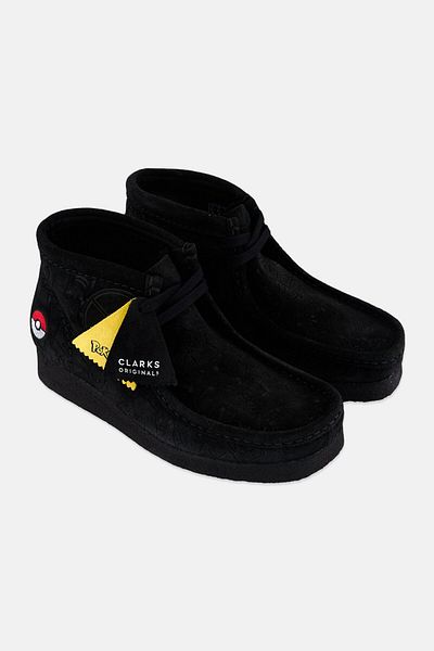 CLARKS Pokemon x Clarks Kids Boy Wallabee Lace Up Ankle Boots, Black