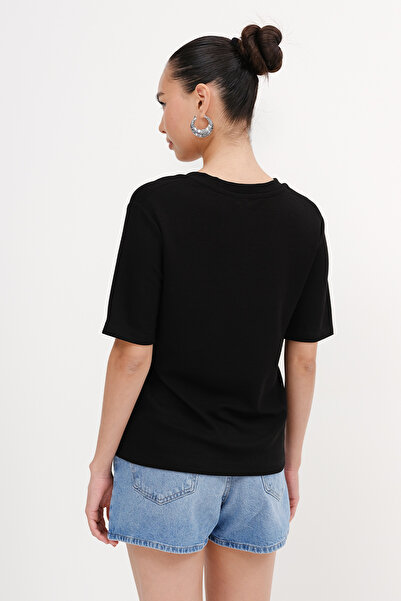 Addax Βασικό μπλουζάκι με λαιμόκοψη V P4380