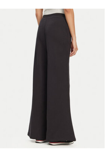 Reebok Pantaloni de trening pentru femei negri REEBOK-100214071 139-18-00 NEGRU