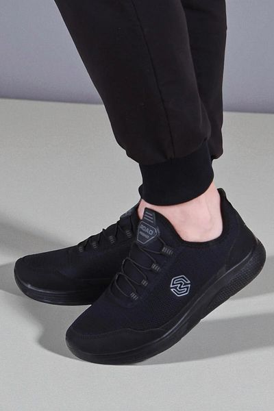 Elit 107 Black Lightweight Breathable Casual Men's Walking Shoes
