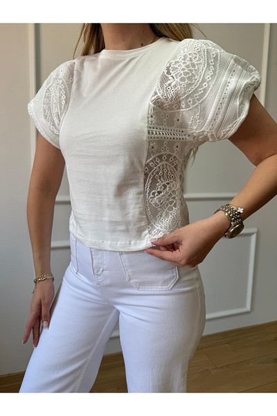 Size Özgü Ecru Sleeve Lace Detailed Blouse