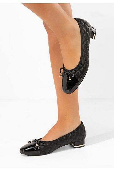 B T Shoes Pantofi cu toc mic Toya negri